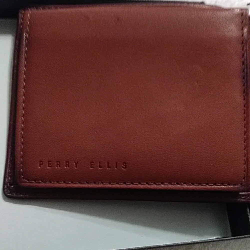 Wallet - Picture 3 of 3